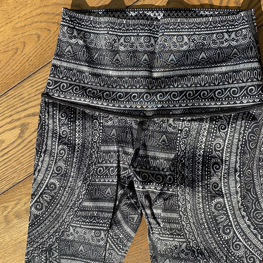 Lululemon Wunder Under Hi-Rise Tight - Picture 3 of 9